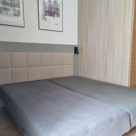 Aparthotel In Warsaw Very Close To The City Center, Free Underground Parking, Wifi, Air Conditioning, Balcony Екстер'єр фото